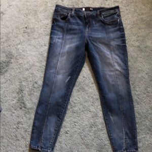 Kut from the Kloth Connie ankle skinny jeans